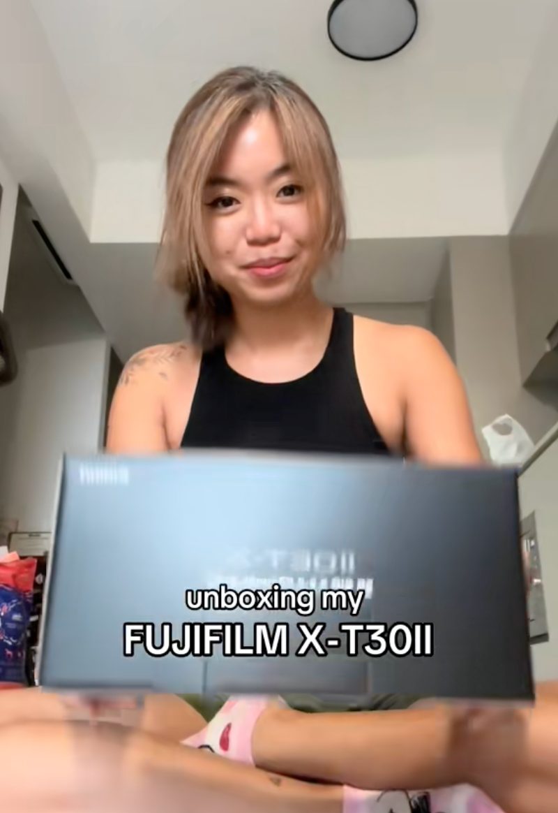 Unboxing my XT30ii